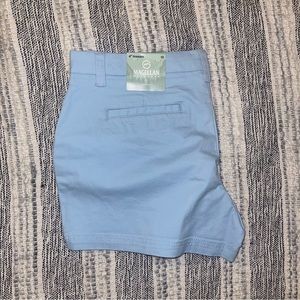 Women’s Magellan. Happy Camper. Size 10. NWT.